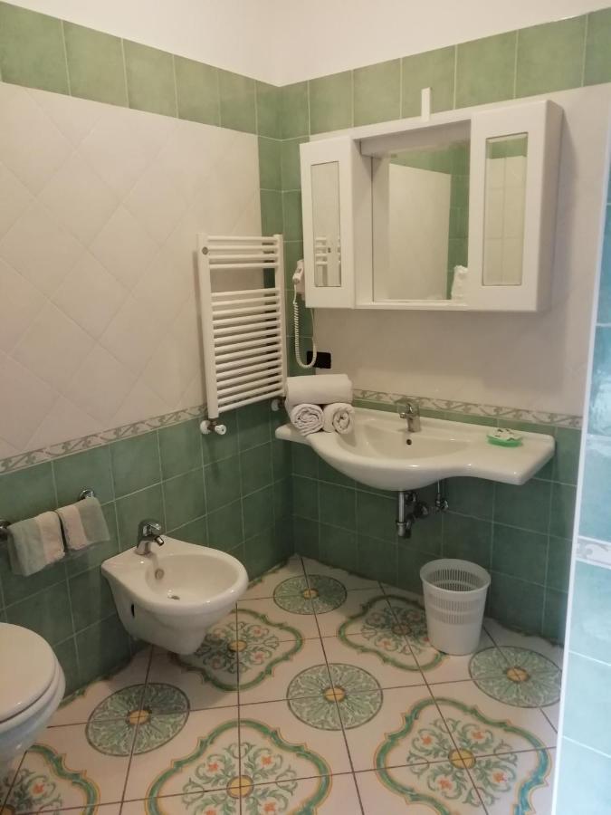Camera Matrimoniale con Bagno Privato