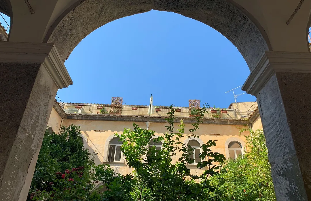 Relais Il Chiostro Historic Courtyard & Panoramic Terrace Near Sorrento-1